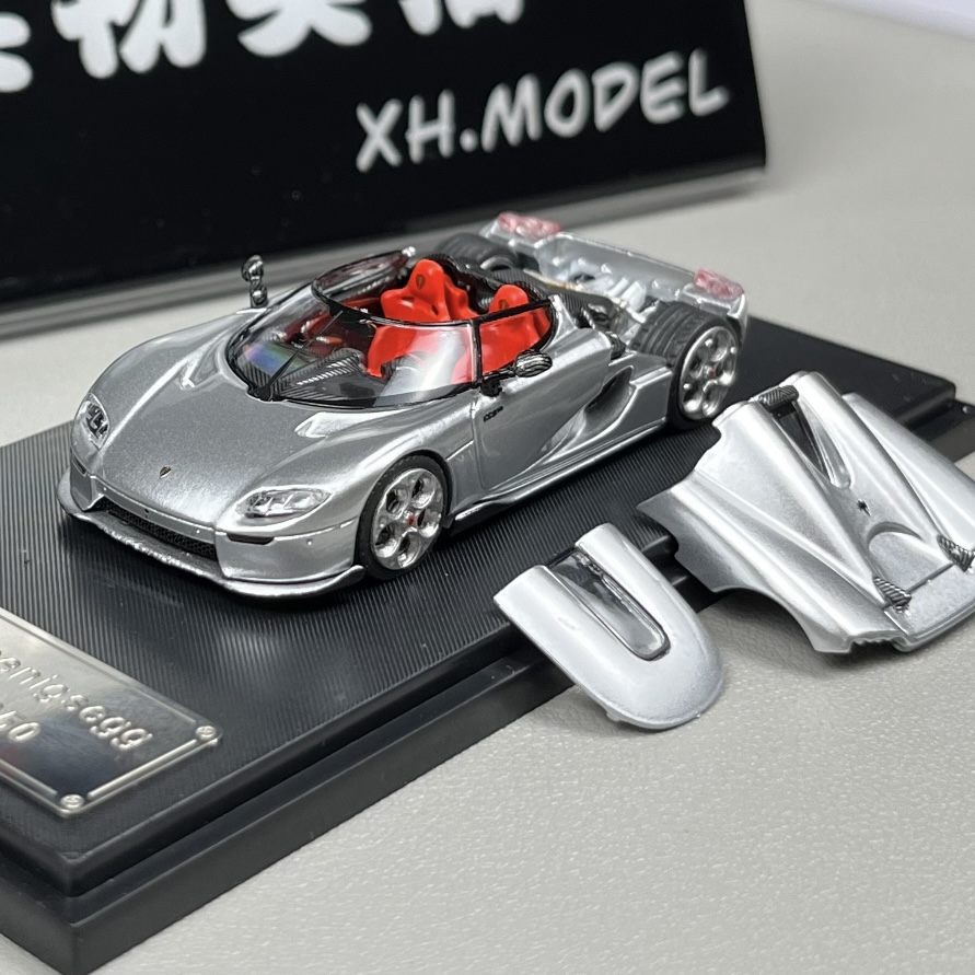 限量柯尼塞格CC850 开盖版 RM犀牛 1:64科尼塞克仿真合金汽车模型