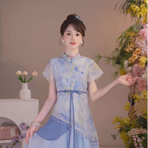 瑶西冰雾蓝珍珠流苏汉服两件套