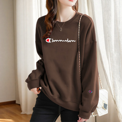 七彩冠军焦糖色圆领加绒卫衣女