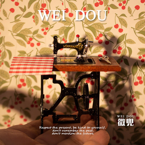 12分微缩金属缝纫机迷你娃娃屋