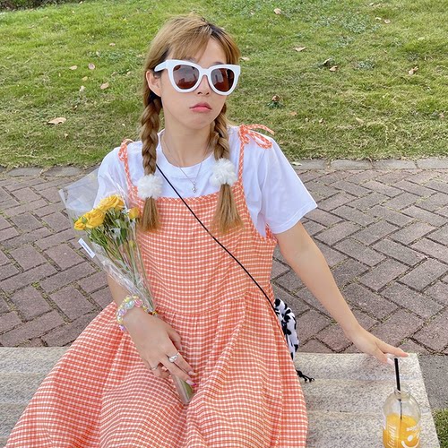 夏季橘色吊带连衣裙格子小清新