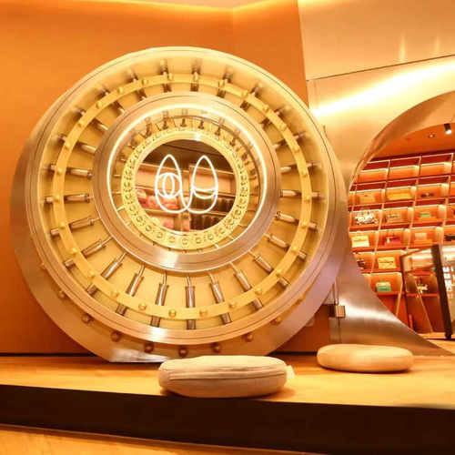 软装墙面装饰金库门酒窖门