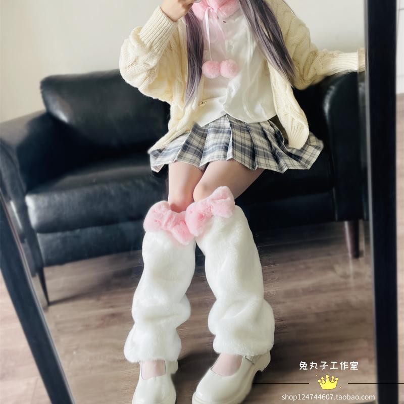 로리타 겨울 따뜻한 학생 대학 스타일 JK 모피 중반 송아지 양말 세트 플러스 벨벳 송아지 커버 보우 부츠 커버 여성용