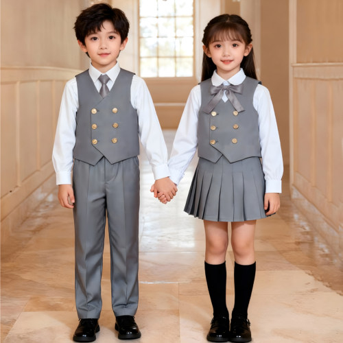 小学生朗诵演讲比赛服装