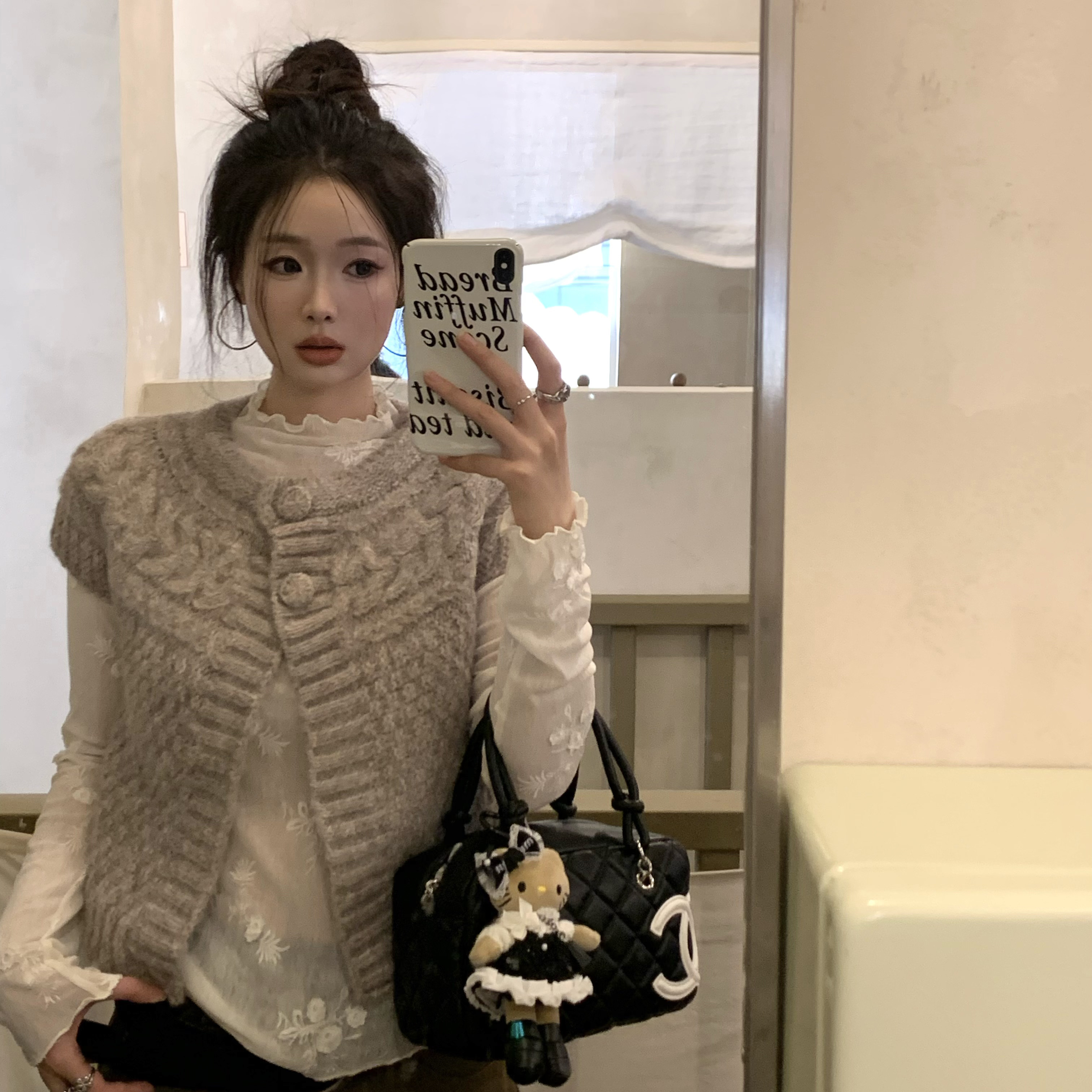 桃吱吱早春圆领麻花短袖毛衣外套女+条纹翻领打底衫+蕾丝内搭套装,女装/女士精品,时尚套装,淘宝优惠券,粉丝福利购,淘宝优惠卷