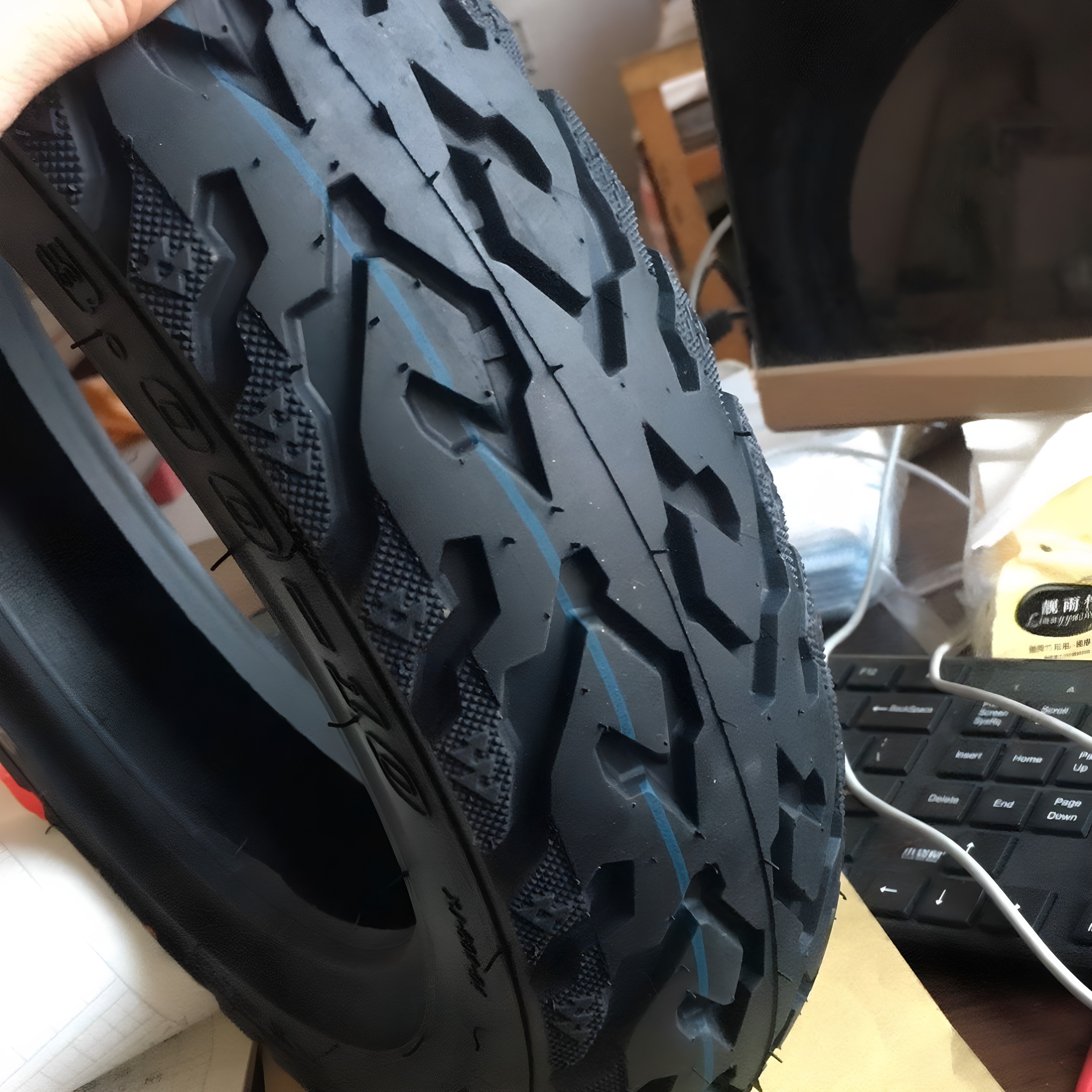 电动自行车轮胎真空胎3.00-10踏板摩托车三轮车防爆钢丝胎内外胎