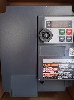 TOSHIBA东芝变频器VFS15-4037PL1-CH VFS15-4037PL VF-S15 3.7KW