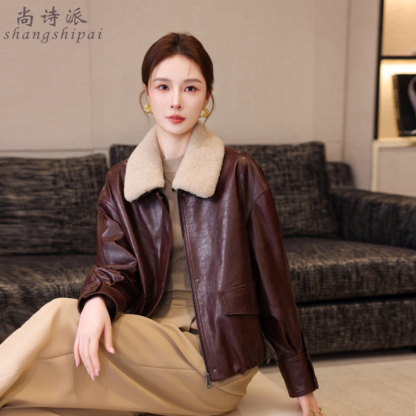 真皮羽绒服女士2025新款冬季海宁油蜡绵羊皮夹克皮衣休闲宽松外套