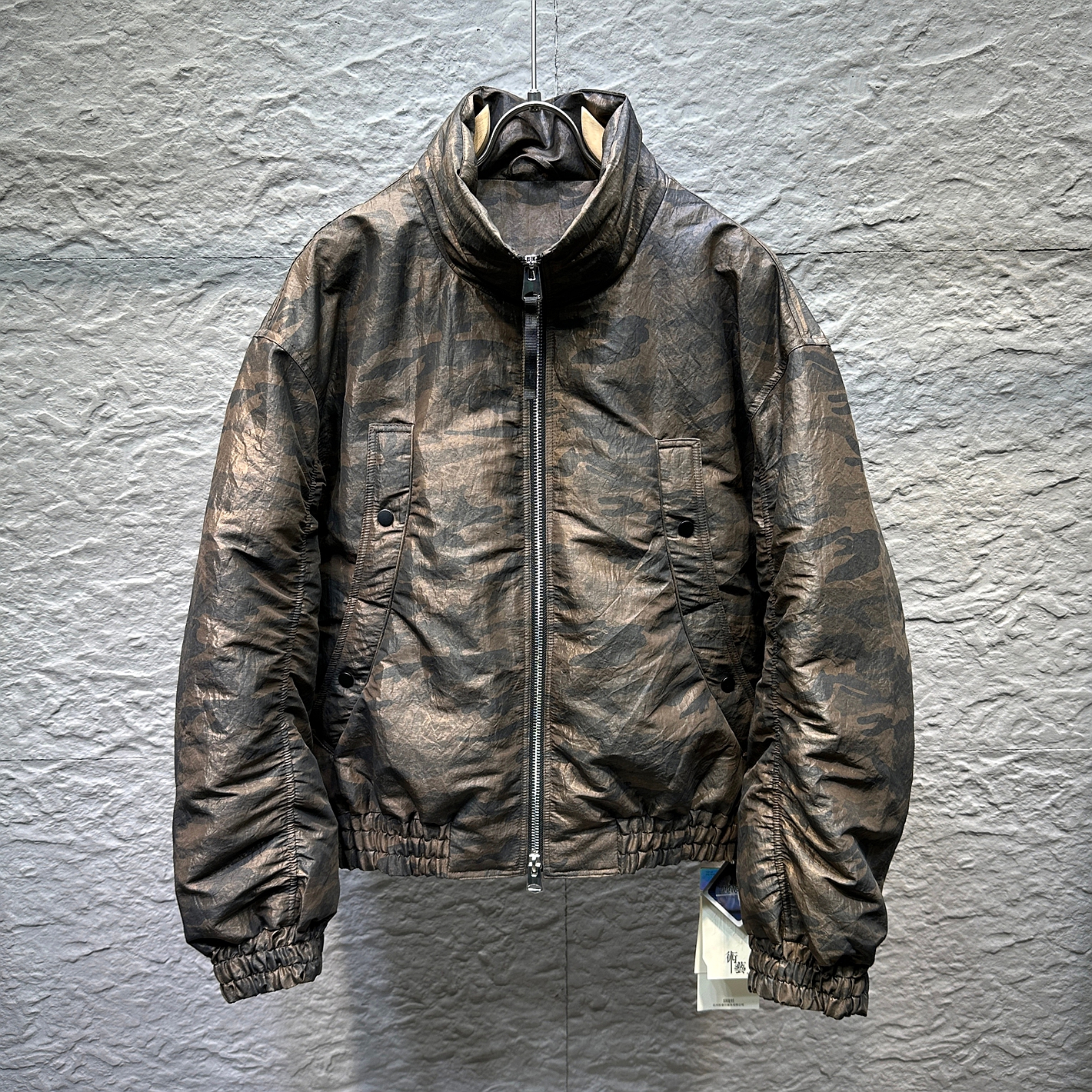 高端90%白鹅绒撞色复古羽绒服