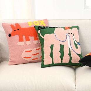 living inc多巴胺动物绣花客厅沙发抱枕靠垫可爱床头靠背靠枕抱