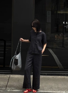 COLINE CONCISE 25SS墨蓝色100亚麻设计款短袖上衣CZ88128/S11013