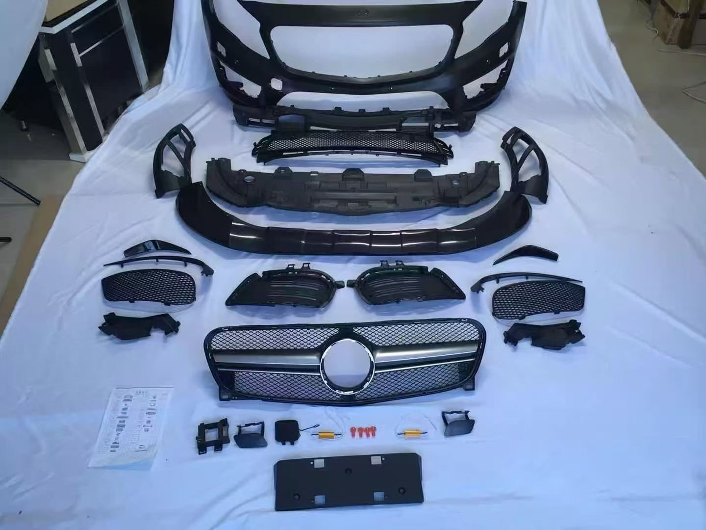 GLA奔驰GLA45大包围200