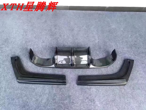 宝马M4 M3碳纤维后唇M3三段式后唇F80F82Vorsteiner款前唇