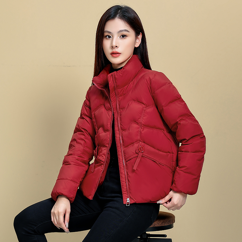 25冬季新款羽绒服女士白鸭绒袄子保暖上衣外套本命年宽松立领潮流