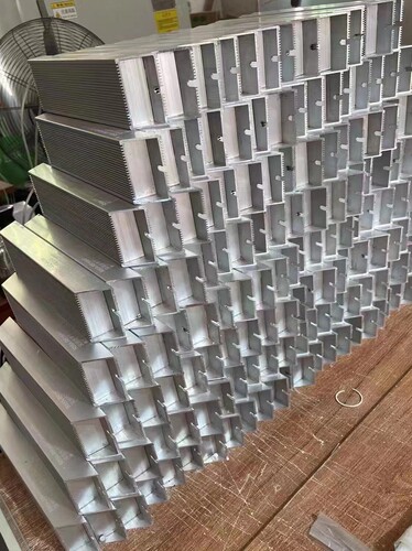 rxlg变频器梯形铝壳刹车制动电阻