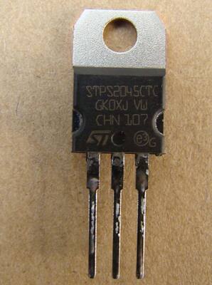 全新原装STPS2045CT   TO220欢迎咨询