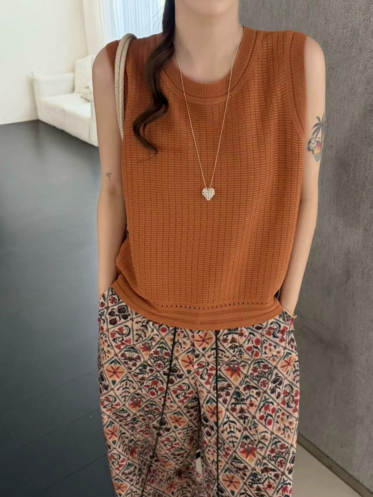 欧洲站2026春季新韩版时尚圆领宽松显瘦百搭针织无袖背心吊带女