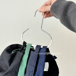 帽子收纳挂钩宿舍衣柜内挂鸭舌棒球帽吊带衣架包包挂钩挂帽神器