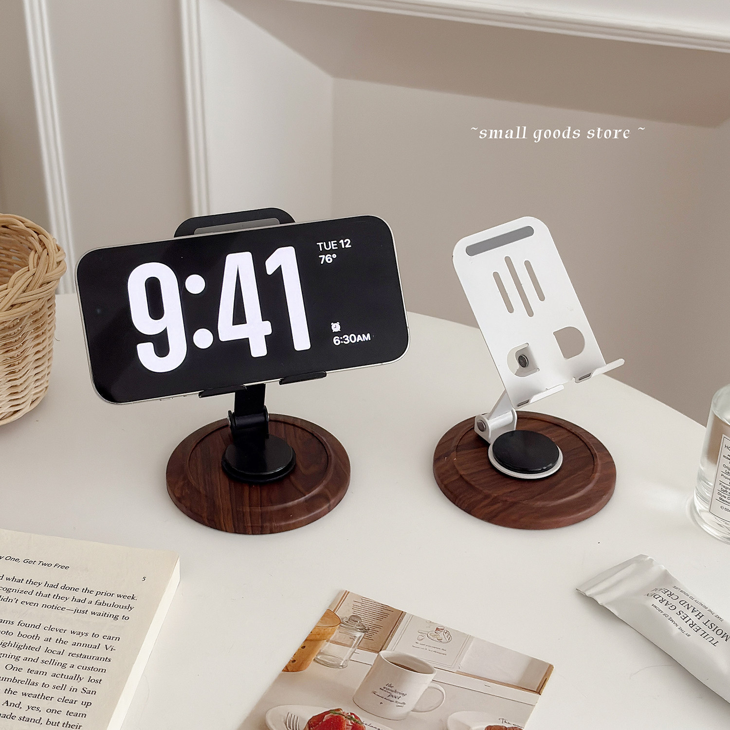 轻便便携式手机支架 360度旋转木纹色复古手机支架桌面直播追剧架