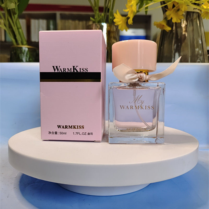 warmkiss红粉恋歌香水50ml具有芬芳浓郁的香气女士学生
