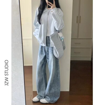 DKYQ弯刀牛仔裤女2026春季新款浅蓝色水洗宽松显瘦百搭阔腿裤子