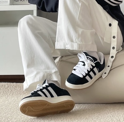 ADIDAS潮流板鞋系带男女同款