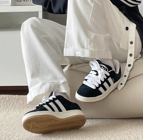 ADIDAS潮流板鞋系带男女同款