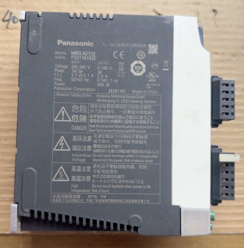 松下伺服驱动器 MBDLN25SE 400W 200-240V  原装拆机，功能包好