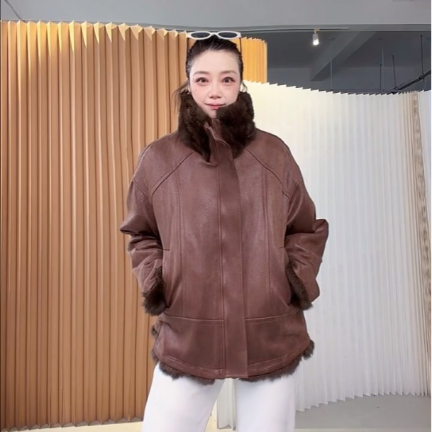 【U.M】轻奢两面穿獭兔皮毛一体外套复古保暖宽松兔毛大翻领皮草