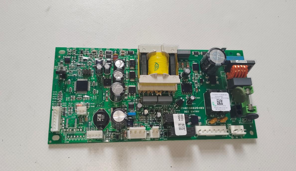 适用阿里斯顿热水器电脑板主板740190028403  000303305402