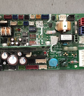 适用日立中央空调控制板17B32999E 17C77729A主板PI025-3