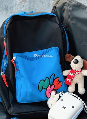 耐克Nike儿童可爱风轻便运动休闲聚酯纤维双肩书包FZ7254-010-300
