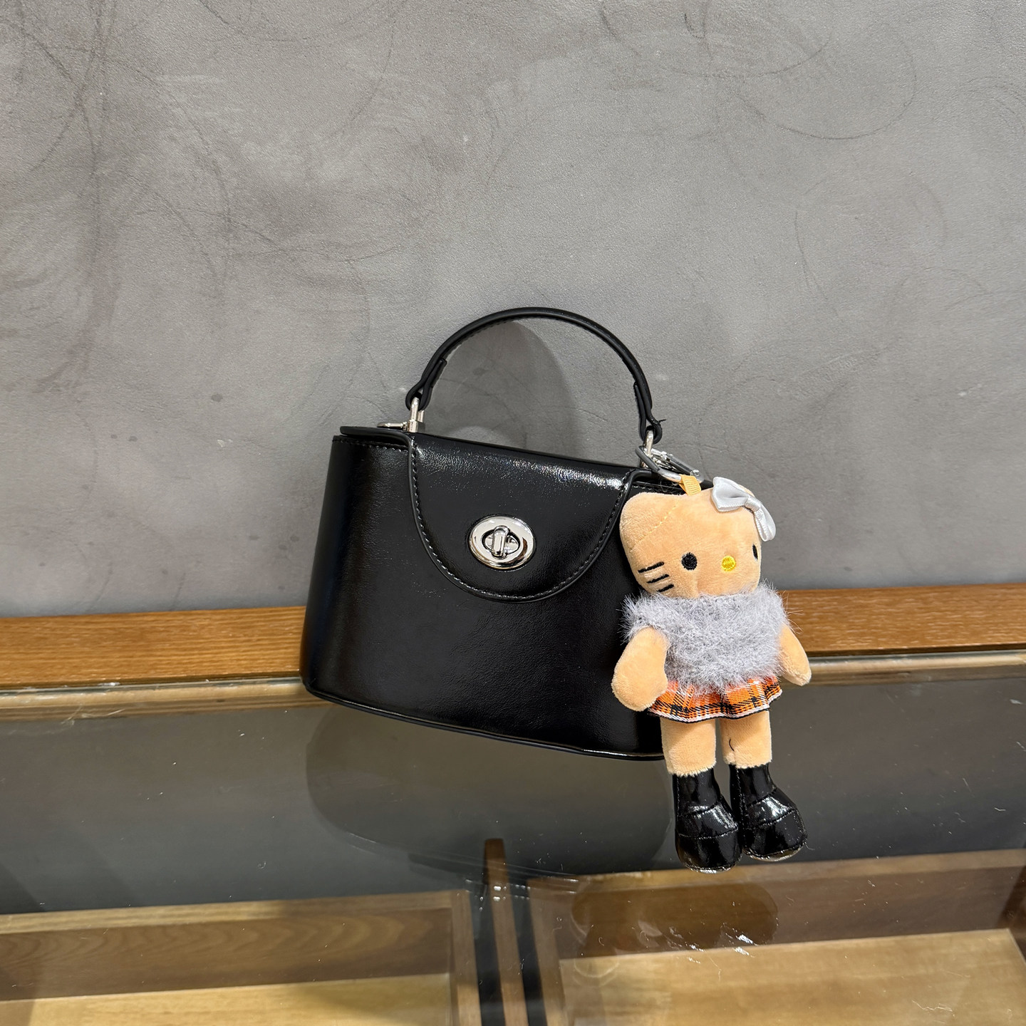 2026新款迷你轻奢定型手提包盒子小包包高质感百搭精致单肩斜挎包,箱包皮具/热销女包/男包,小方包,淘宝优惠券,粉丝福利购,淘宝优惠卷