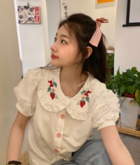 Real picture of schoolgirl coming to join the bubble short sleeve Embroidered Baby collar button shirt with lace edge