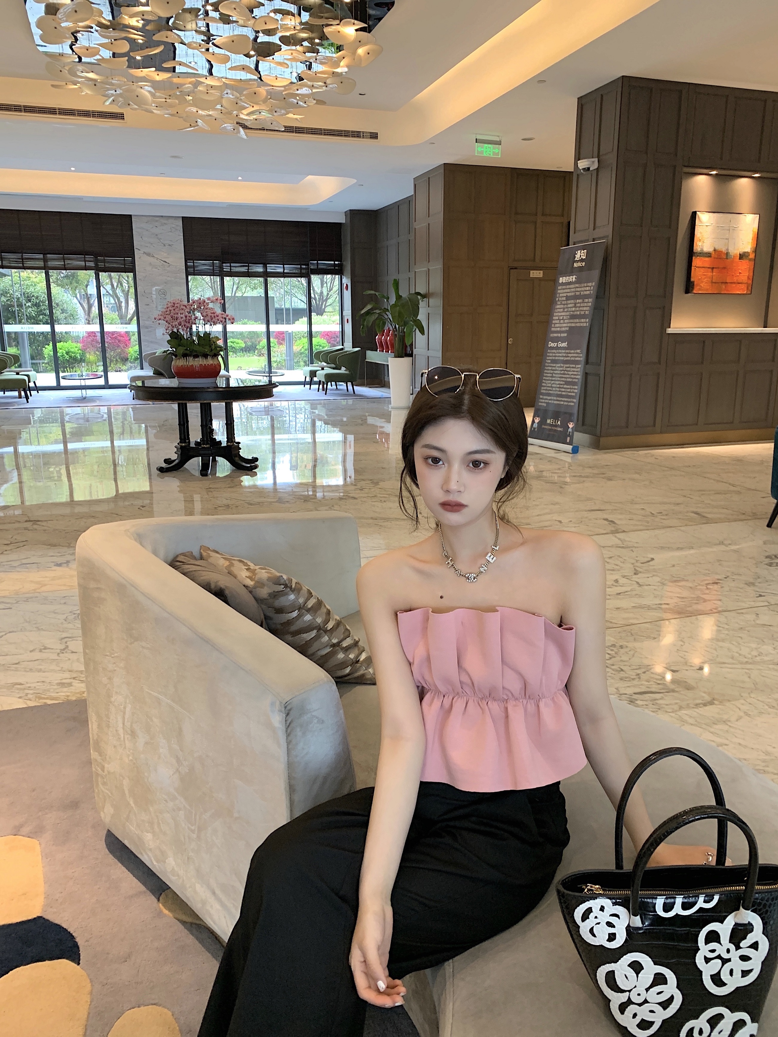 Hot girls in summer! Cool and versatile three dimensional Ruffle elastic bra