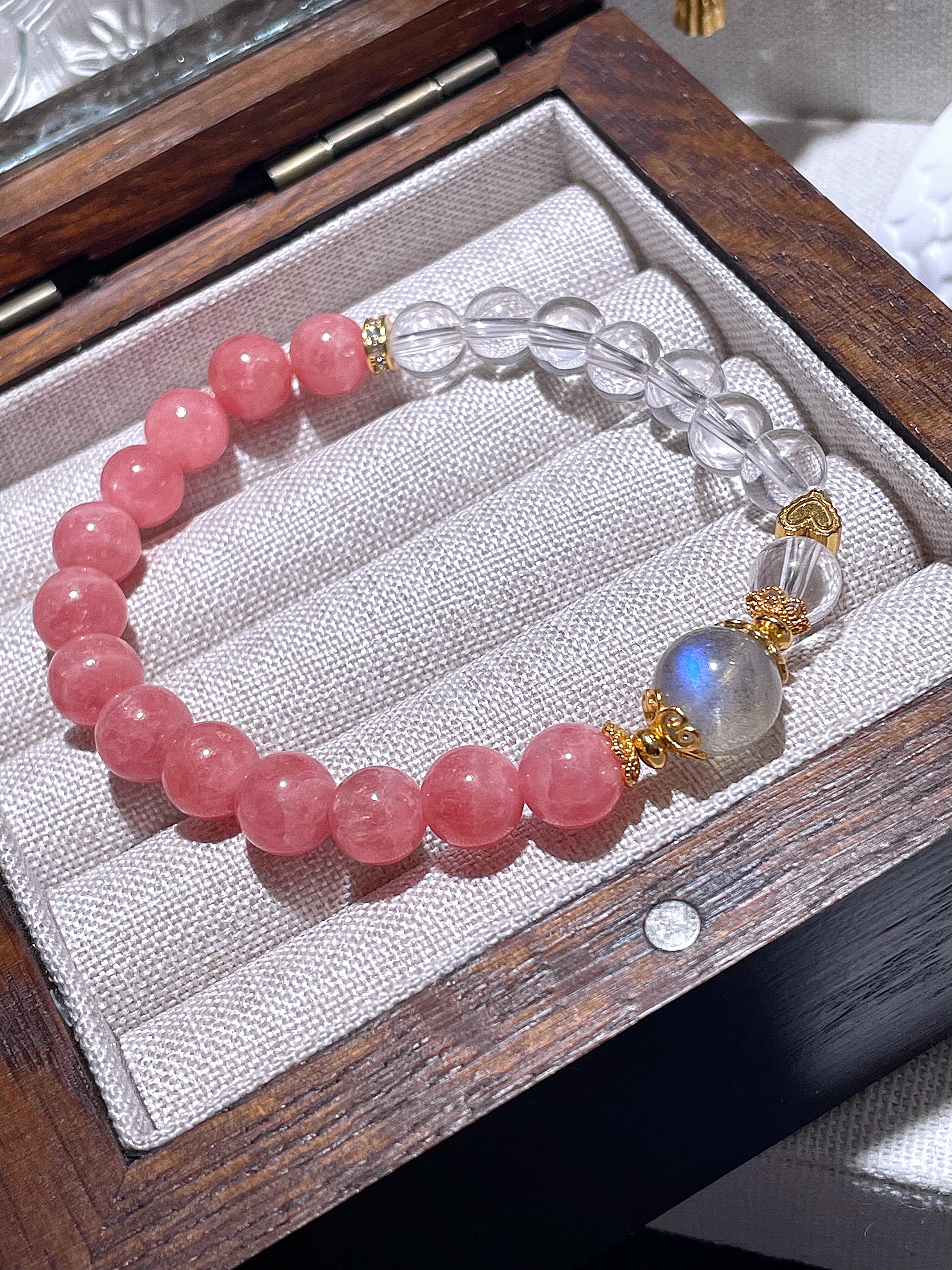 「纯爱」天然巴西红纹石手串女士单圈双A全净体白水晶手串