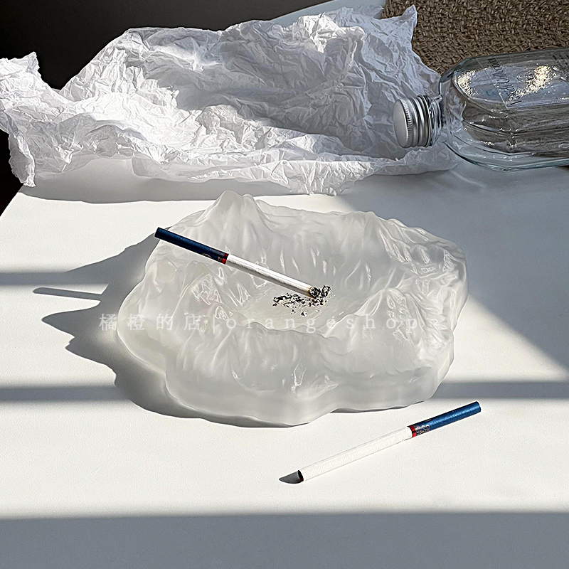 橘橙ins风高级感烟灰缸办公室轻奢时尚摆件客厅装饰创意雪茄缸