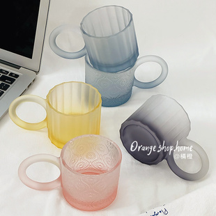 高颜值刻花圆环手把杯磨砂质感玻璃杯家用复古水杯情侣咖啡杯子