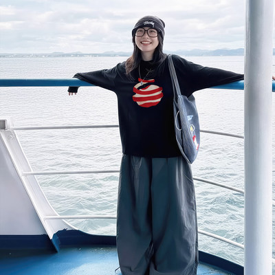 黑色纯棉长袖t恤女宽松打