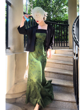 新中式复古气质绿色提花鸟花萝修身显瘦包臀吊带拖尾连衣裙女夏季