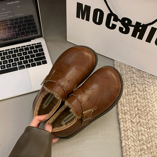 软底不累脚皮带扣皮面休闲单鞋 加绒勃肯小皮鞋 女秋冬保暖2024新款