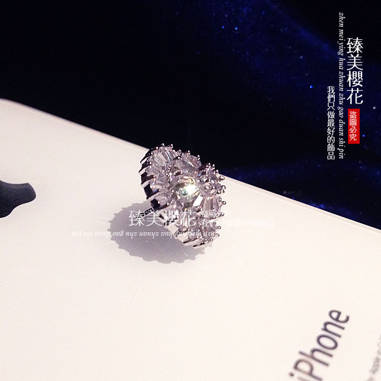 Broche en Zircon diamant - Ref 1171503 Image 5