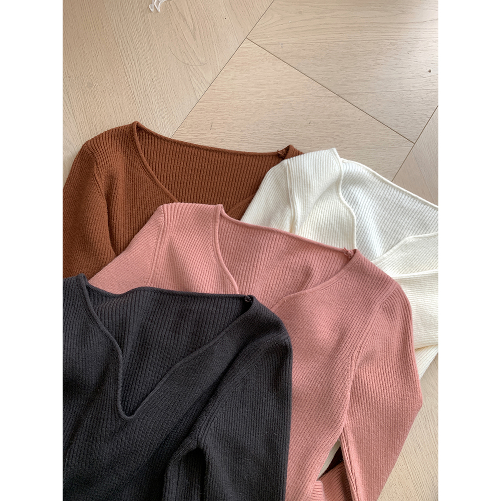 JM29心机小v弹力修身针织打底衫