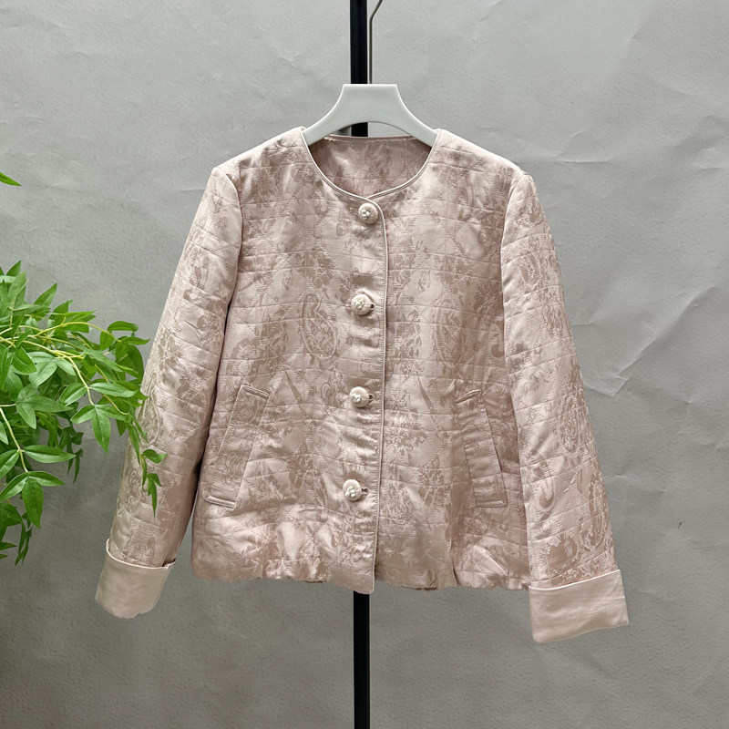 时尚春装短款外套洋气2026新款中年女装气质提花圆领上衣6805H