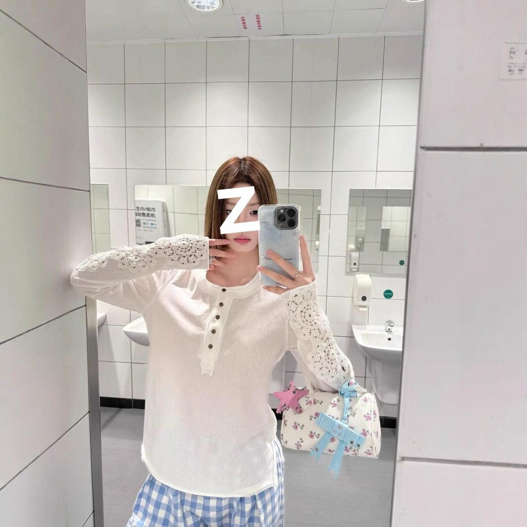 港风chic白色半纽扣拼接长袖t恤女春秋显瘦设计感休闲百搭上衣潮