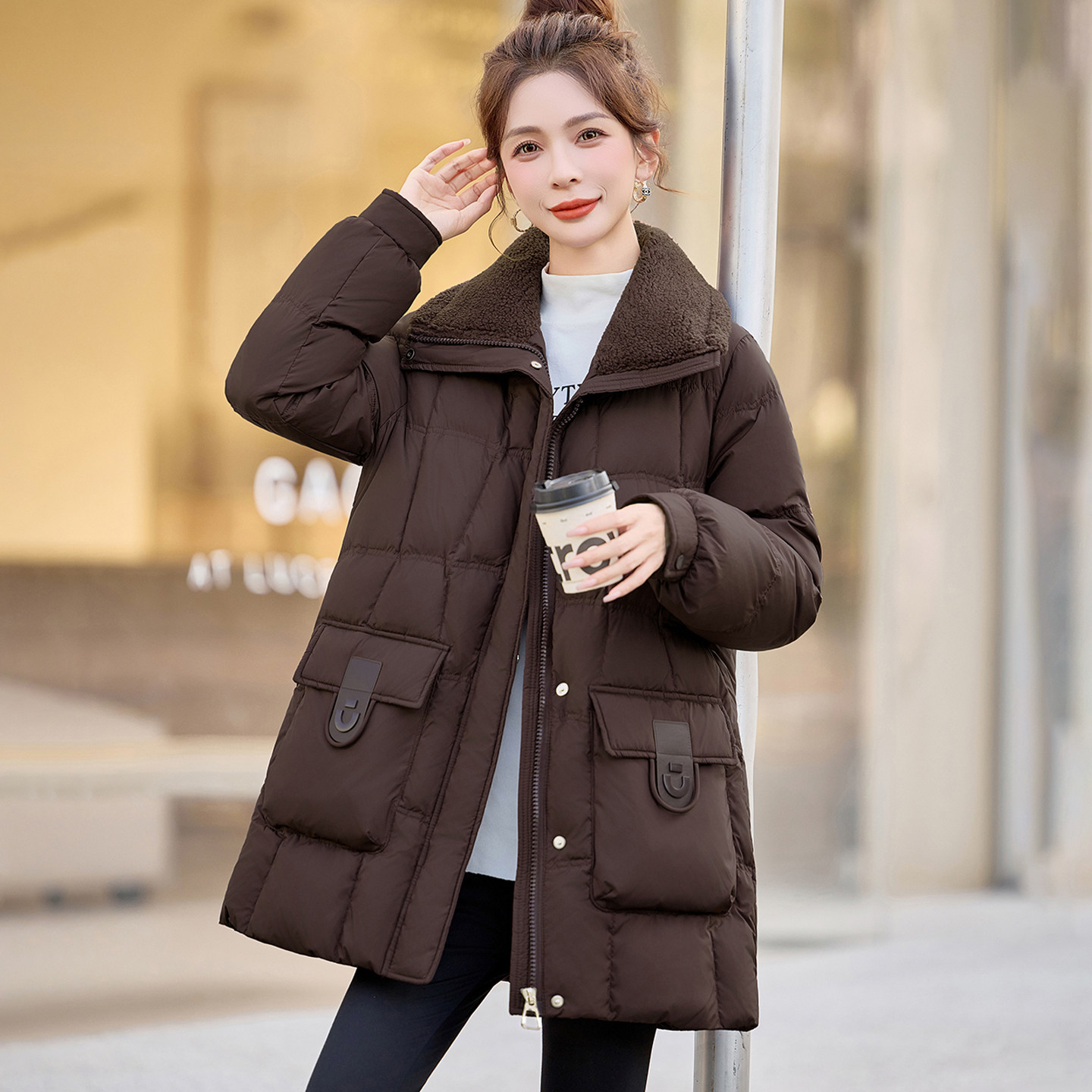 大码中长款羽绒服女冬季新款胖mm宽松今年流行加厚保暖白鸭绒外套