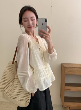 韩系温柔风v领显瘦长袖衬衫女2026春季新款休闲百搭减龄内搭上衣