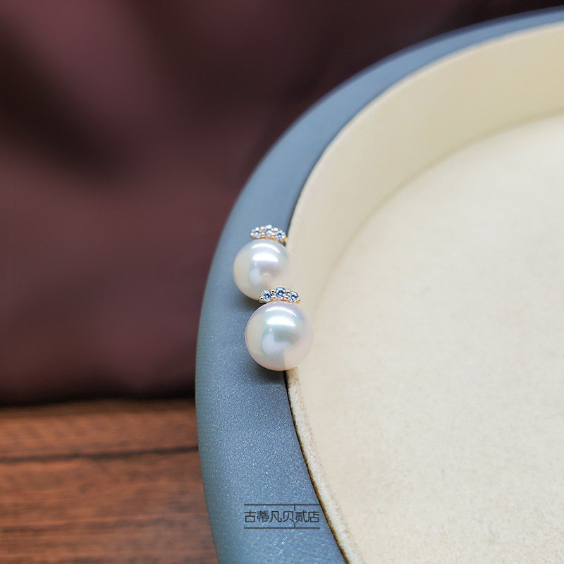 18k金akoya珍珠耳钉正圆形极强光