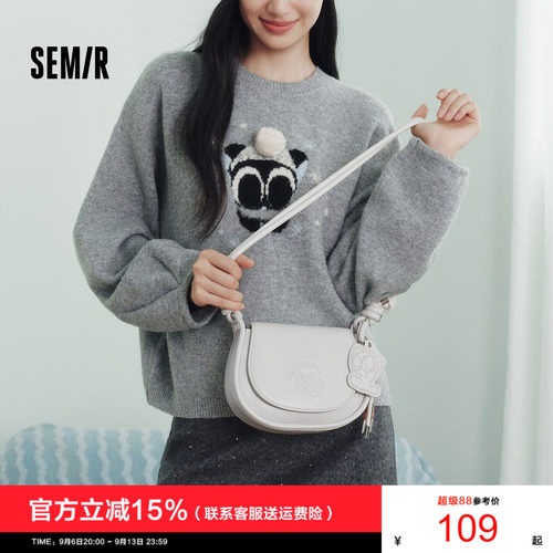 森马潮流联名压印简约斜挎包女款