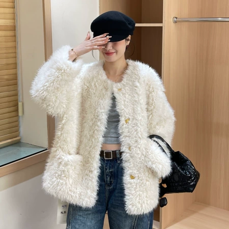 小香风羊羔毛外套女冬季新款气质宽松皮毛一体加厚保暖上衣潮6670